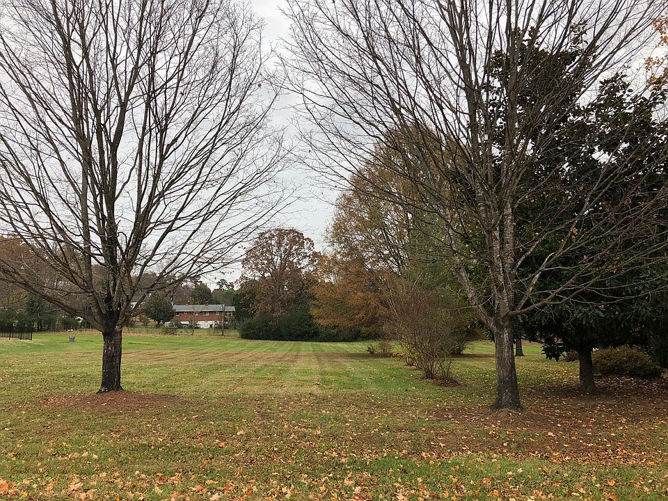 1st image of 8123 Deer Branch Dr