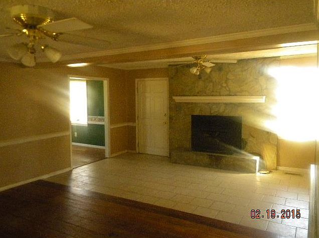 2nd image of 1319 Pearson Rd