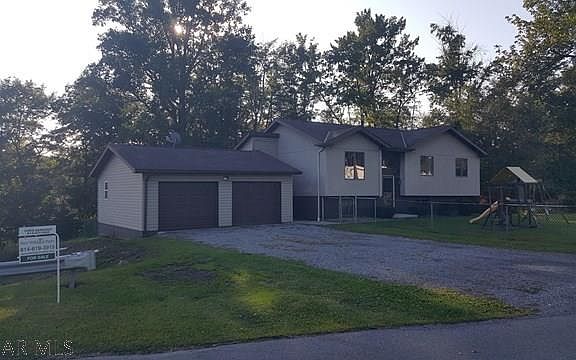4th image of 146 McMuldren St