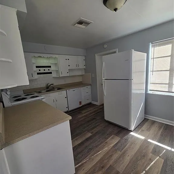 101 E Atwater Ave — Photo 16