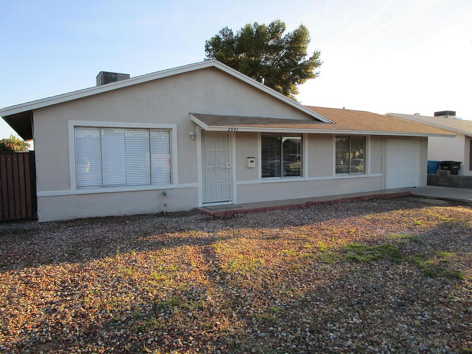 1st image of 2031 W Aster Dr