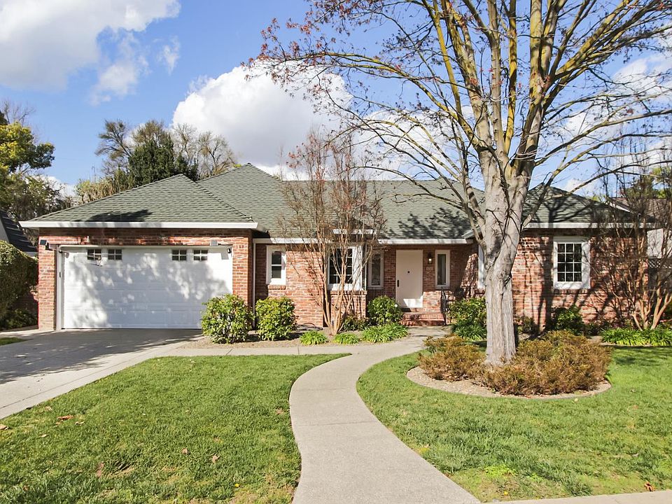 1st image of 1233 Robertson Way