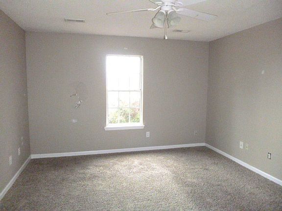 5th image of 103 Meadow Green Dr