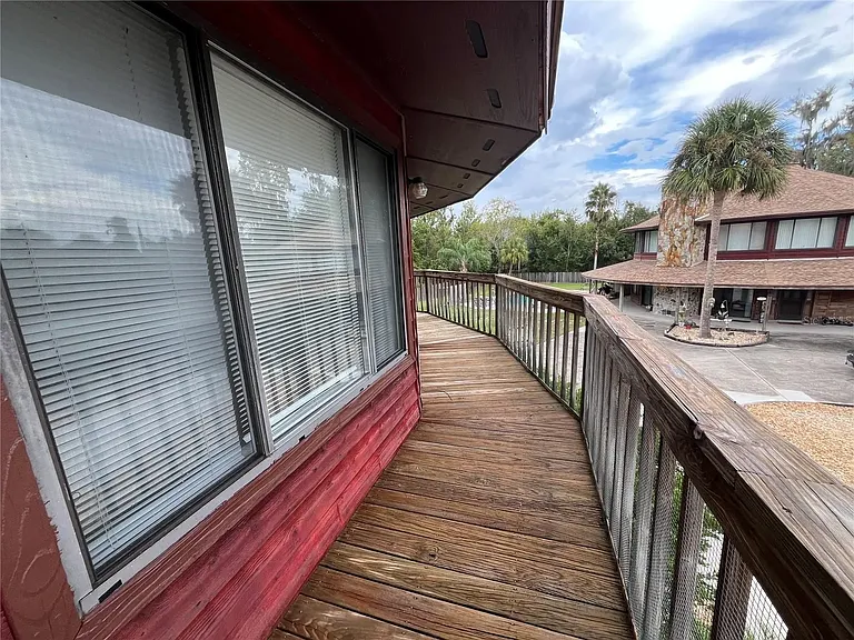6560 Timberlane Rd — Photo 13