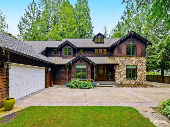 24416 249th Avenue E, Maple Valley, WA 98038