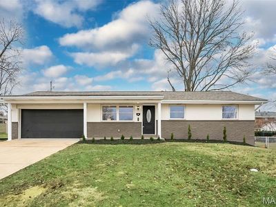 9612 Myra Ct, Saint Louis, MO, 63123