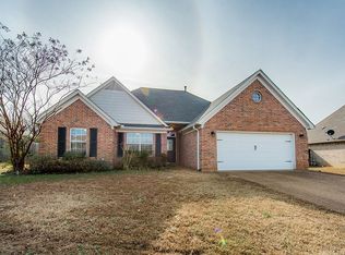 50 Cypress Grove Cv, Oakland, TN 38060