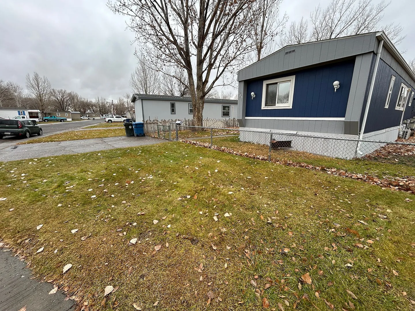 3 Bed 2 Bath Fully Remodeled Mobile Home with Fenced Yard and Storage Shed — Photo 2