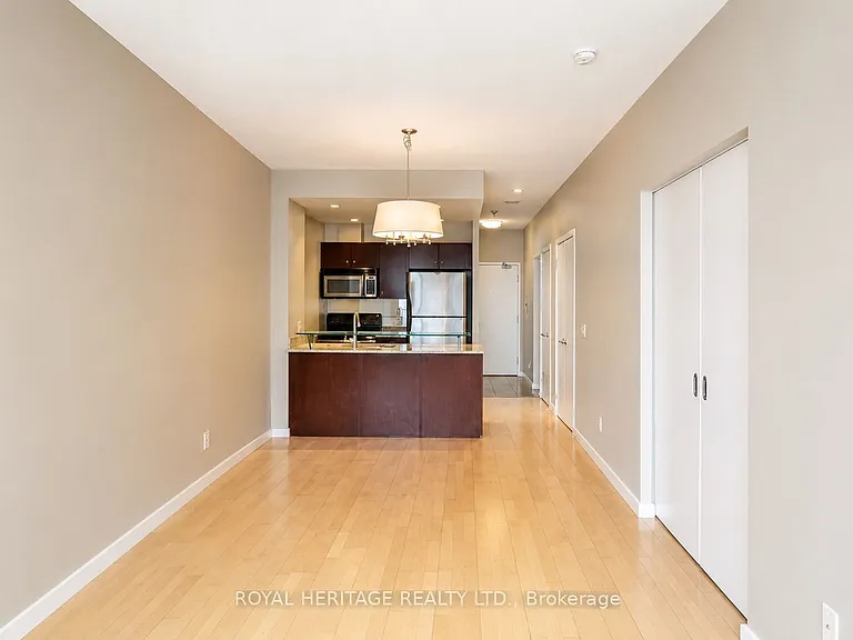 208 Queens Quay W #308 — Photo 8