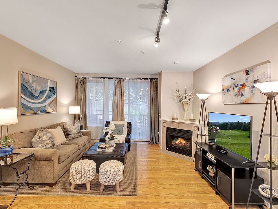 1st image of 16125 Juanita Woodinville Way NE Unit 303