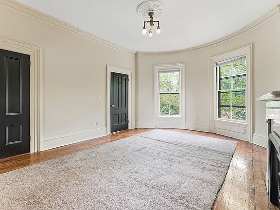 5th image of 33 Mattoon St #2