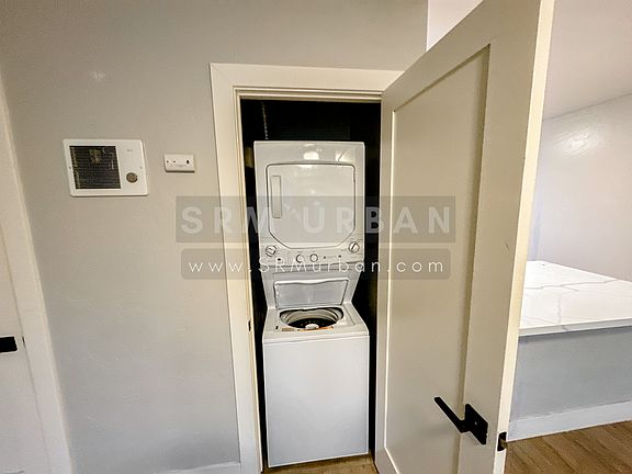 4th image of 2545 A St #24