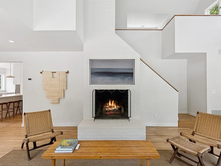 34 Floyd St — Photo 10