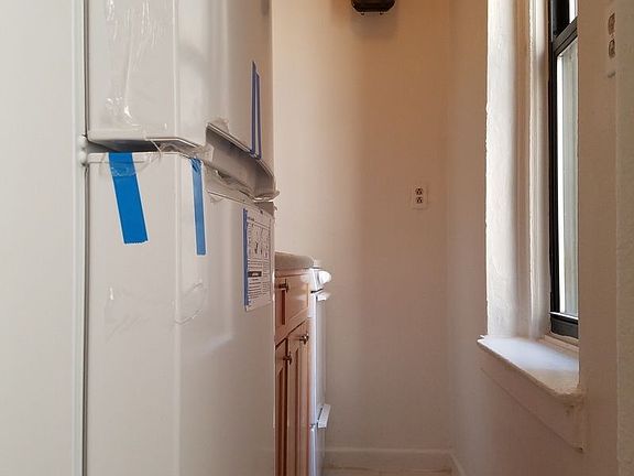 2nd image of 110 Seaman Ave APT 5M