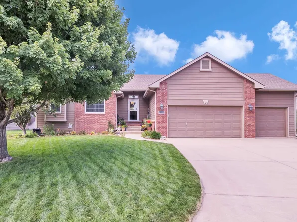 1906 E Wyndham Rd, Wichita, KS 67219