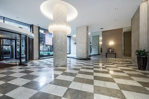 Rented by Bold New York | media 17