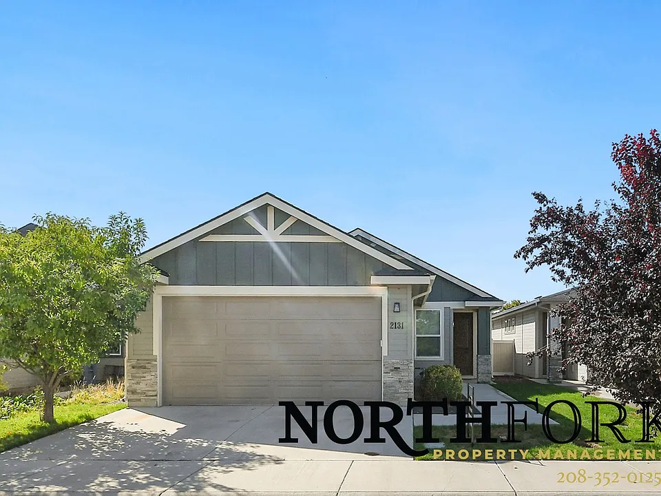 2131 W Bella Ln