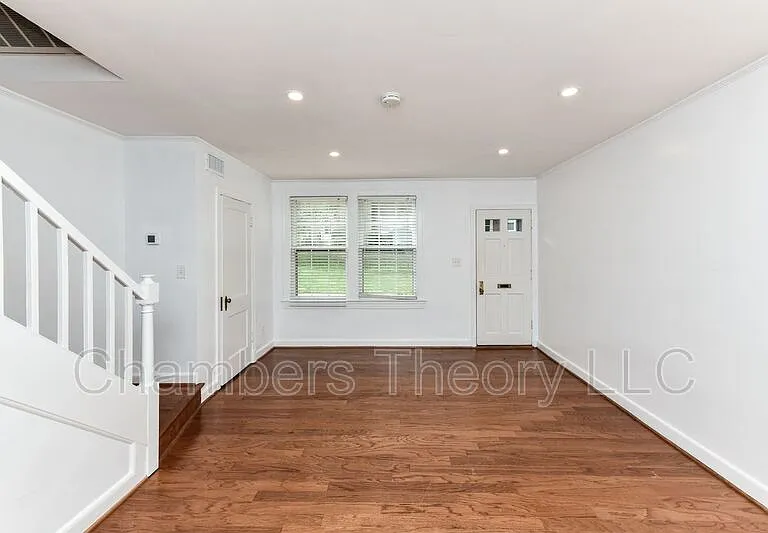 1400 S Barton St #432 — Photo 9