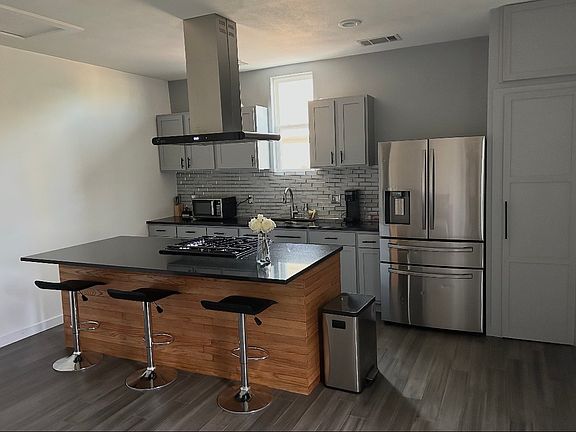 2nd image of 4813 Owenwood Ave
