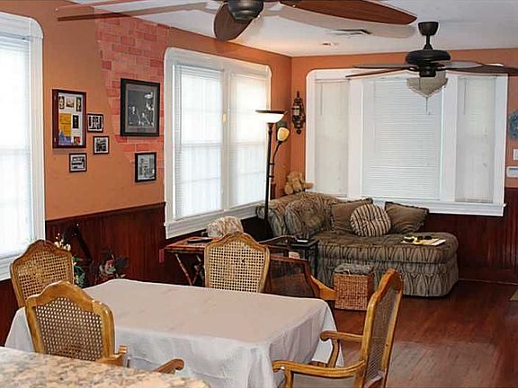 4th image of 125 E Casa Calvo St