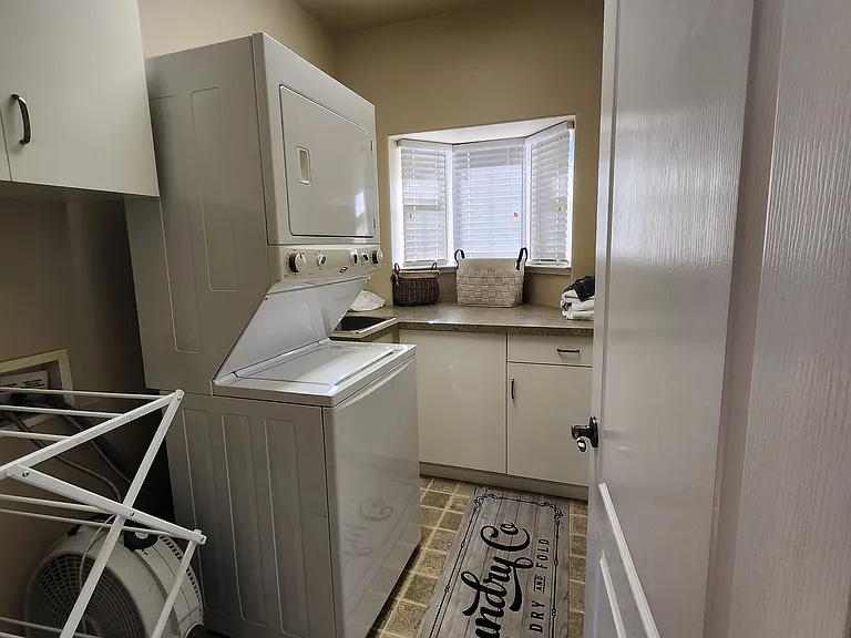 Singing Hills Cir — Photo 44