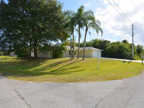2nd image of 2101 SW Burlington Street