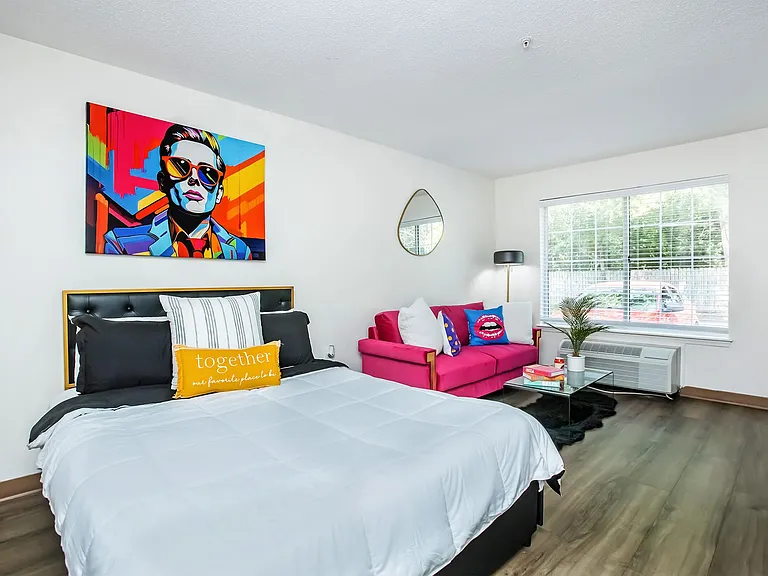 Vivo Living North Woods — Photo 25