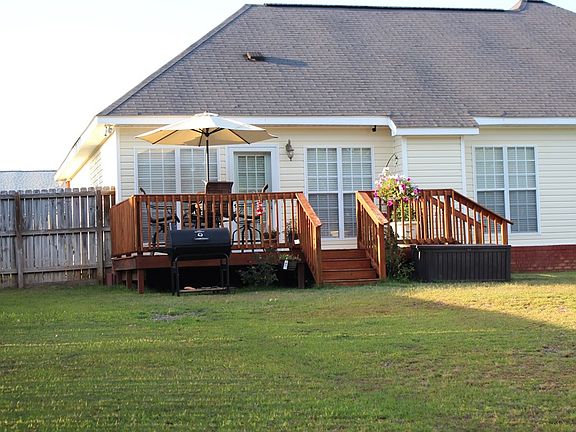 4th image of 102 Powder Horn Dr