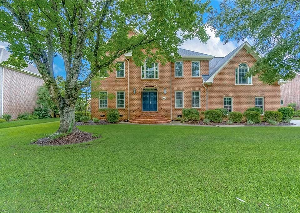 1st image of 305 White Dogwood Dr