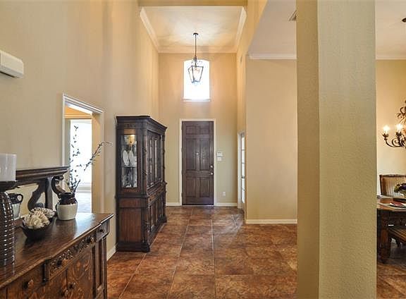 4th image of 5403 Brookhill Ln