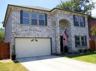 3539 Elk Cliff Pass Dr, San Antonio, TX 78247