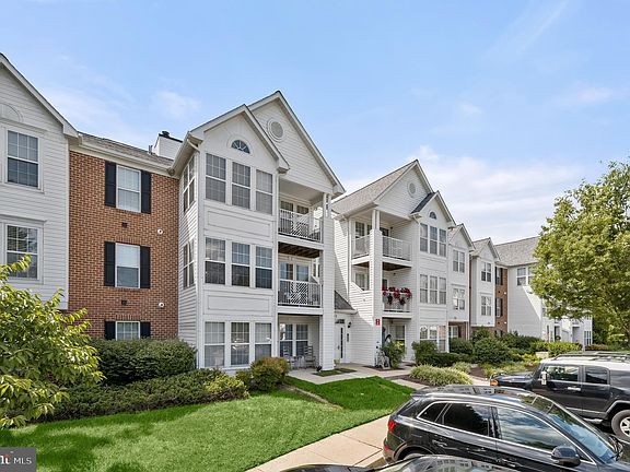 2nd image of 2408 Autumn Harvest Ct Unit 201