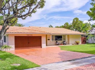 14300 Leaning Pine Dr, Miami Lakes, FL 33014