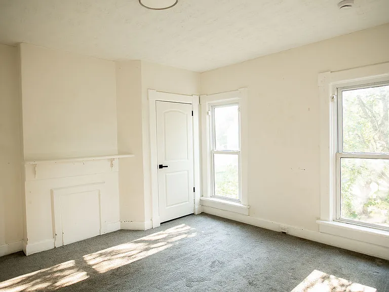 415 Brightwood Ave — Photo 20