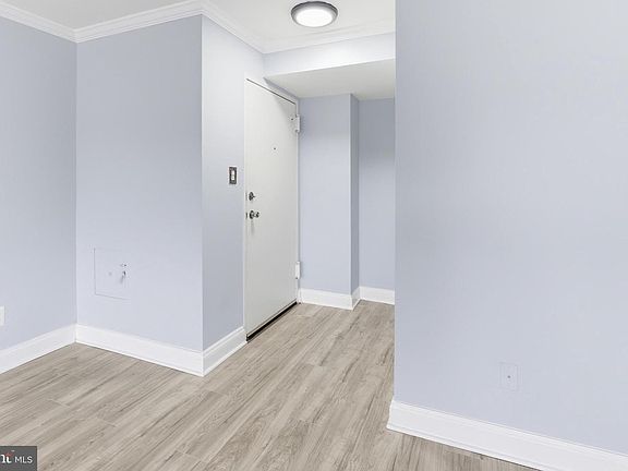 4th image of 1009 Chillum Rd APT 213