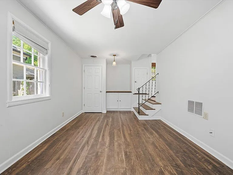 3784 Philwood Ave — Photo 23