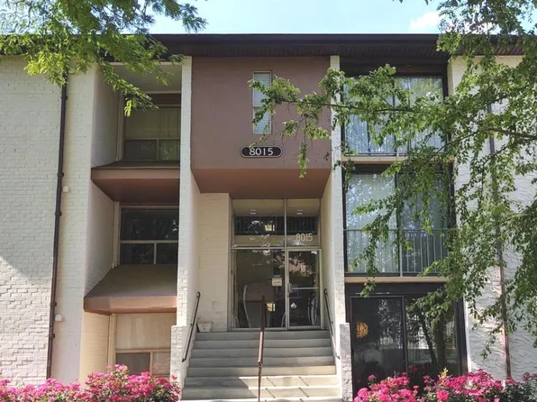 8015 Mandan Rd APT 203, Greenbelt, MD 20770