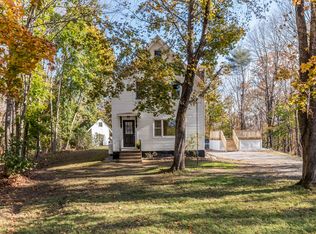 411 River Rd, Richmond, ME 04357