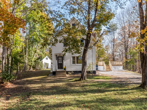 411 River Road, Richmond, ME 04357
