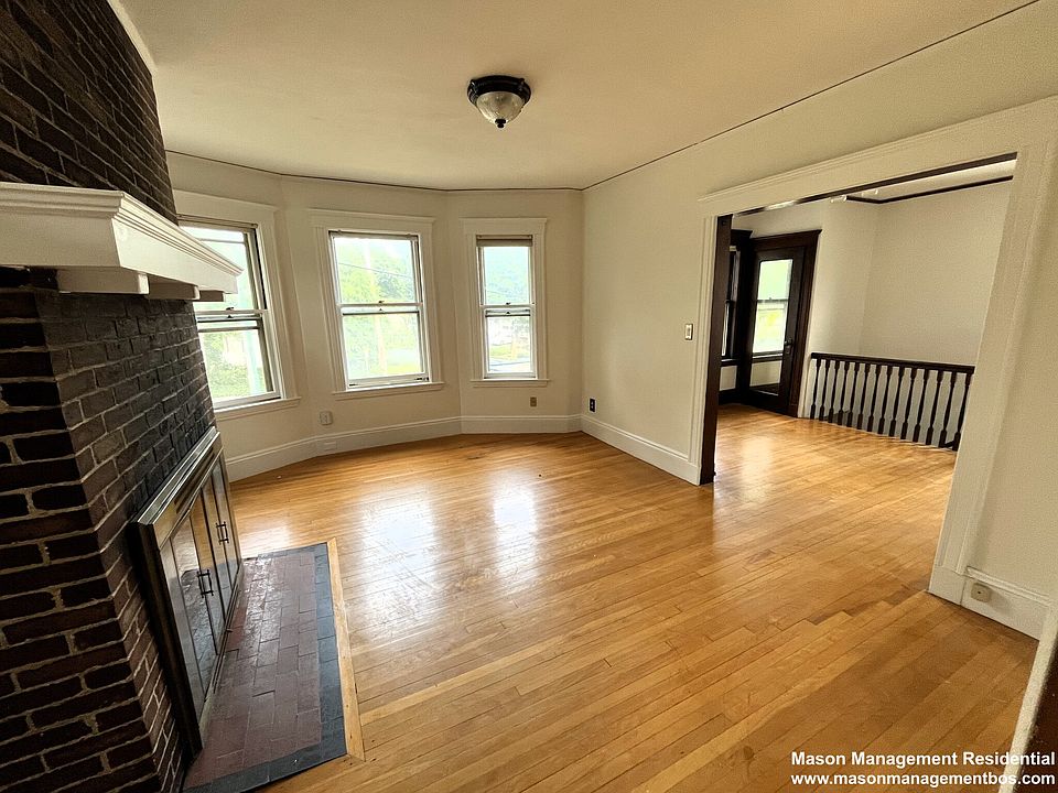 1st image of 346 Belmont St