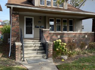 1062 Wayburn St APT 2, Grosse Pointe, MI 48230