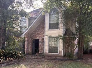 6515 Greenvale Ln, Houston, TX 77066