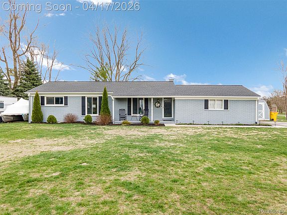4th image of 355 Sanders Rd