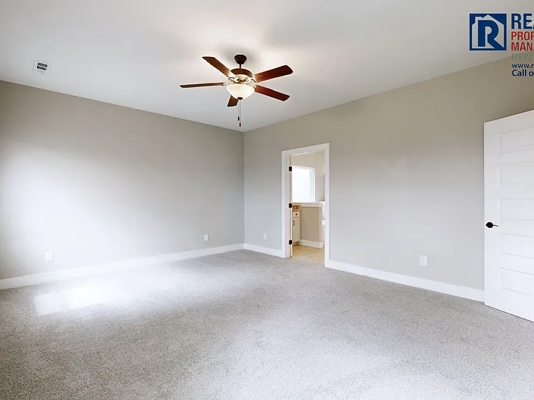 4302 Peacemill Ln — Photo 11