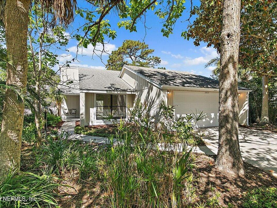 1st image of 2437 BURGUNDY Court