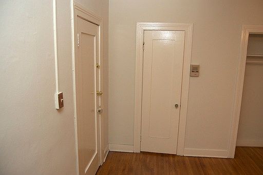 5th image of 1930 Whitley Ave APT 106