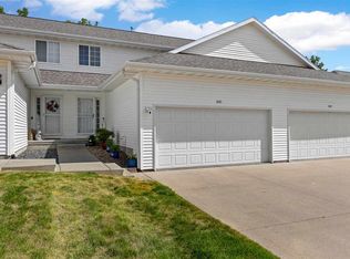 3545 Stoney Point Rd SW, Cedar Rapids, IA 52404