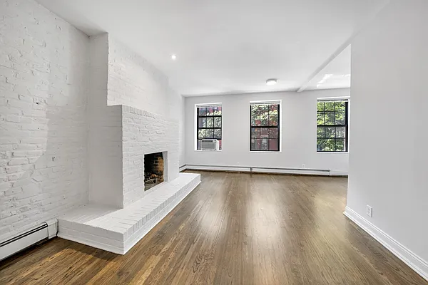 Rented by Argent Advisors LLC | media 9