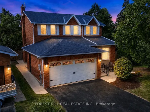 26 Pretty Pl, Brampton, ON L6S 5C6