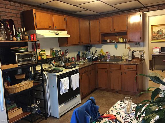 5th image of 267 Broadway APT 4